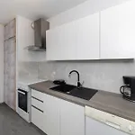 Ryanair's Urban Flat In Zadar-kolovare Lejlighed
