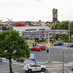 Ryanair's Urban Flat In Zadar-kolovare