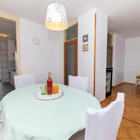 Apartamento Ryanair's Urban Flat In Zadar-kolovare Zadar