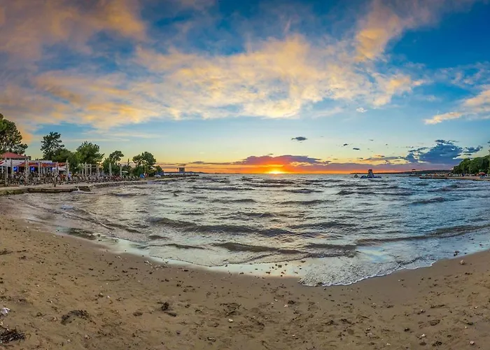 Ryanair's Urban Flat In Zadar-kolovare