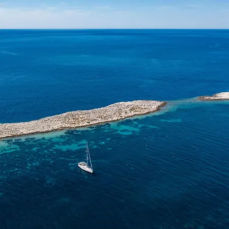 Ryanair's Urban Flat In Zadar-kolovare * Zára