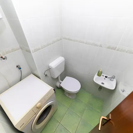 Ryanair's Urban Flat In Zadar-kolovare * Zára