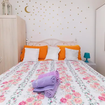 Ryanair's Urban Flat In Zadar-kolovare Zára